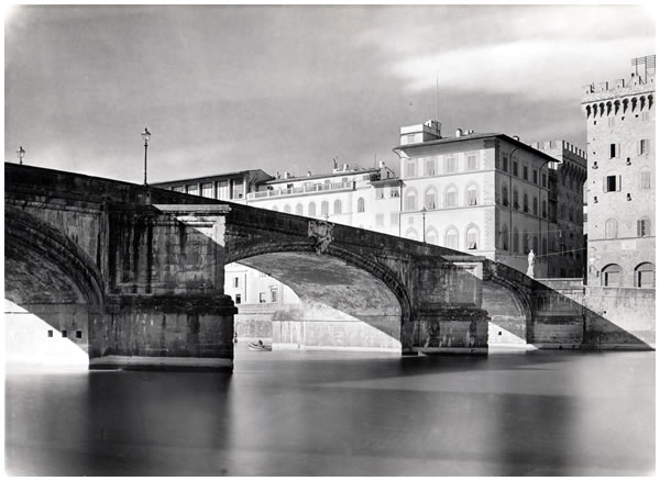 Photo of Florence by Hilde Lotz-Bauer